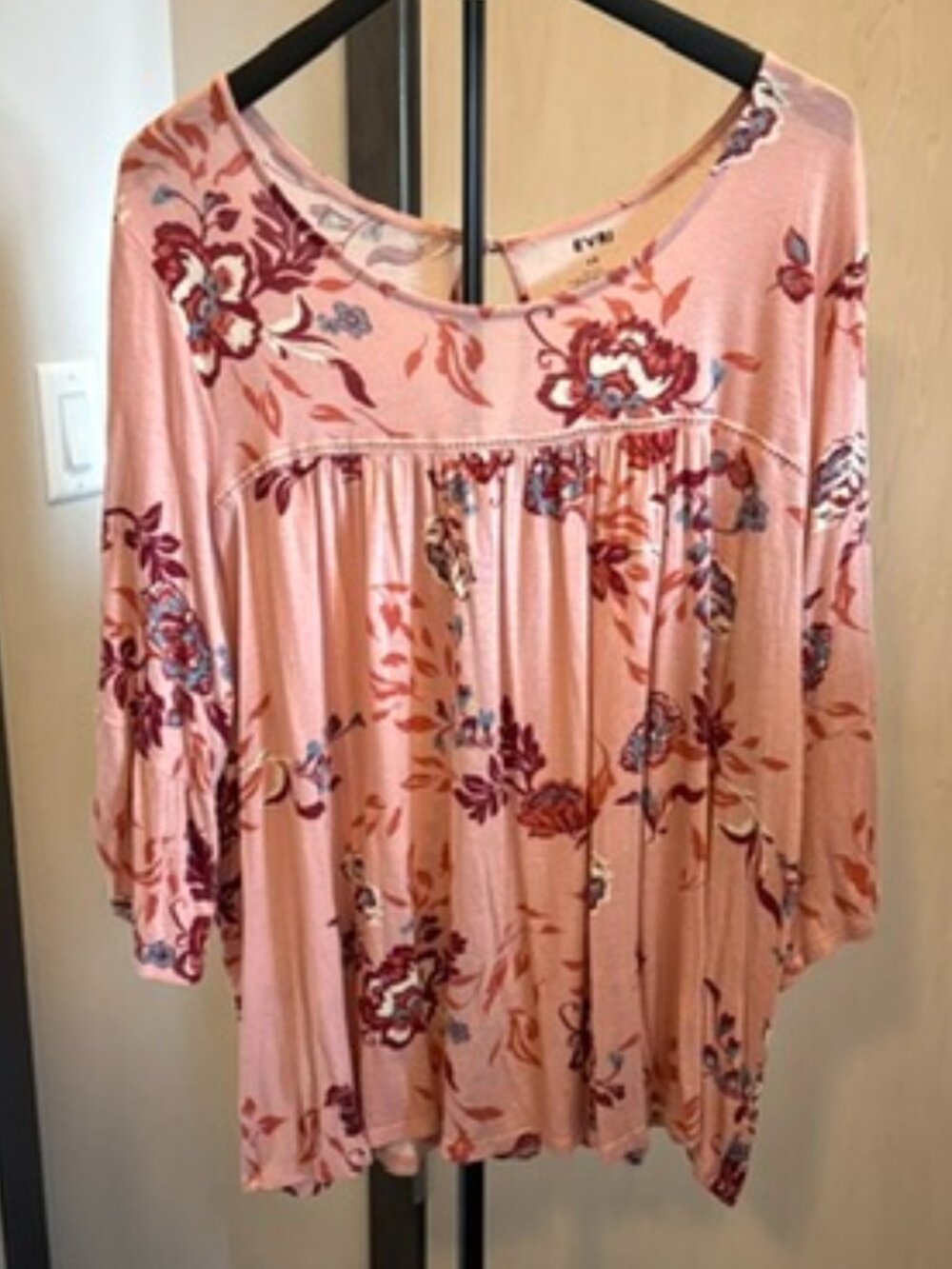 Pretty Pink Floral EVRI top, soft and flowy
